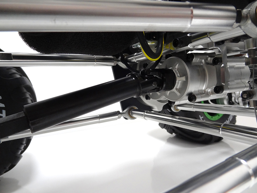 landing-feature-gravedigger-v4-driveshafts